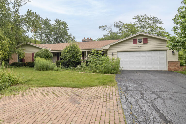 Property Photo: 8934 N Lake Dr WI 53217