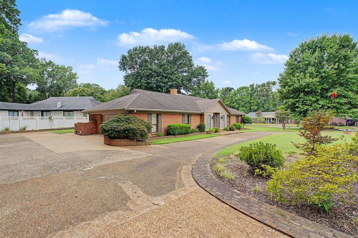 Property Photo:  6689 Garden Oaks Dr  TN 38120 