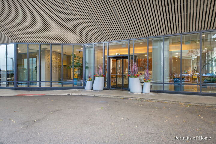 Property Photo:  225 N Columbus Drive 5901  IL 60601 