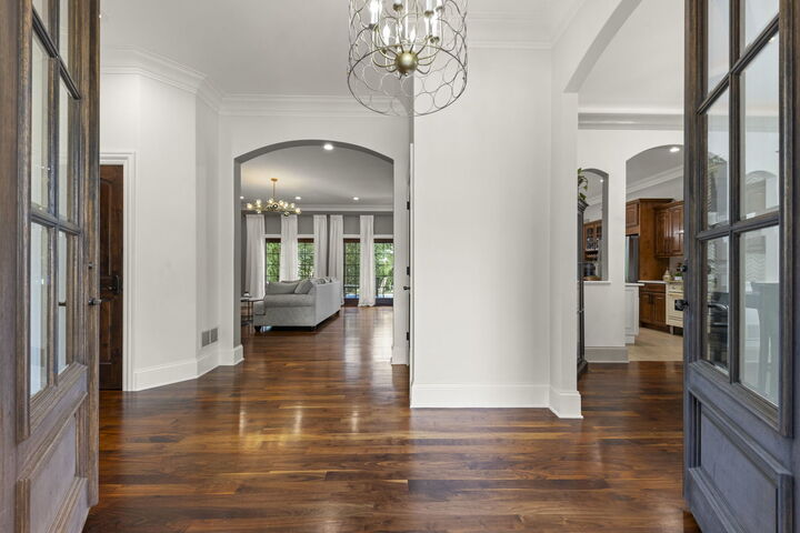 Property Photo: 1299 Lance Avenue IL 60119