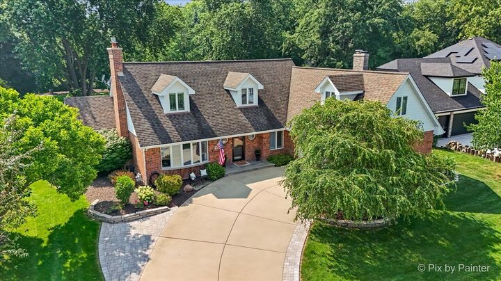 Property Photo:  612 Rosedale Avenue  IL 60172 