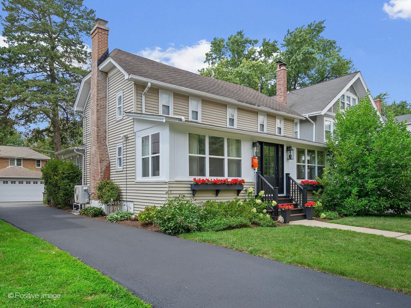 Property Photo:  236 S Brainard Avenue  IL 60525 