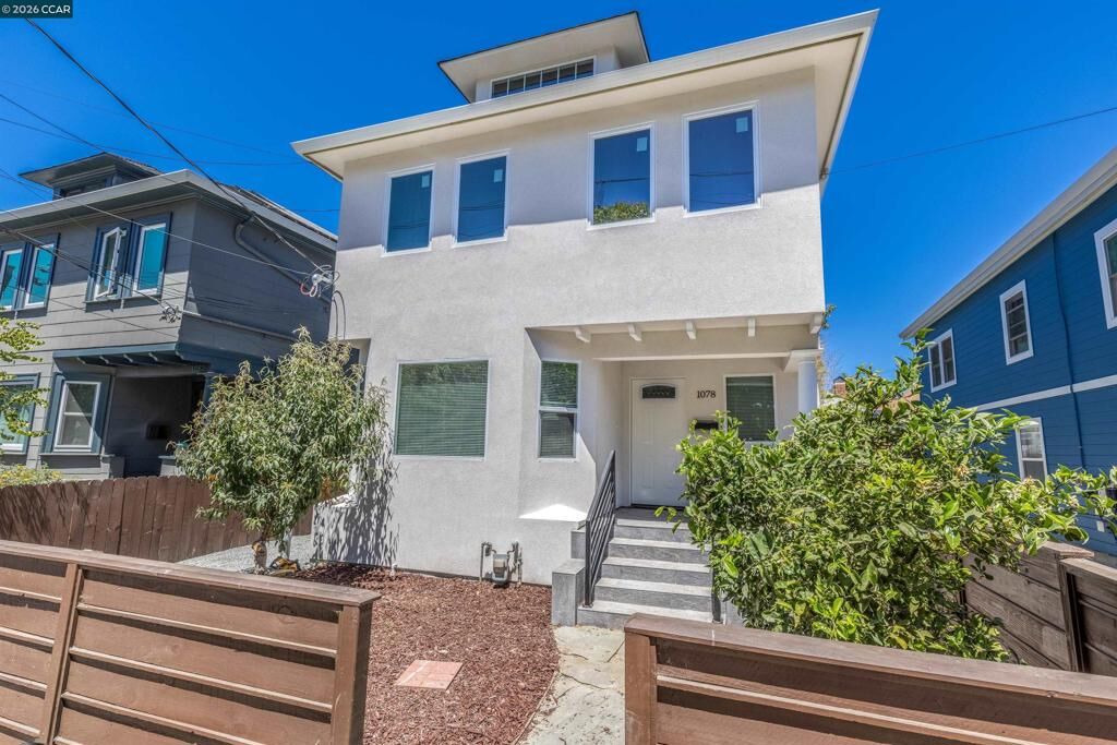 Property Photo:  1078 55th St  CA 94608 