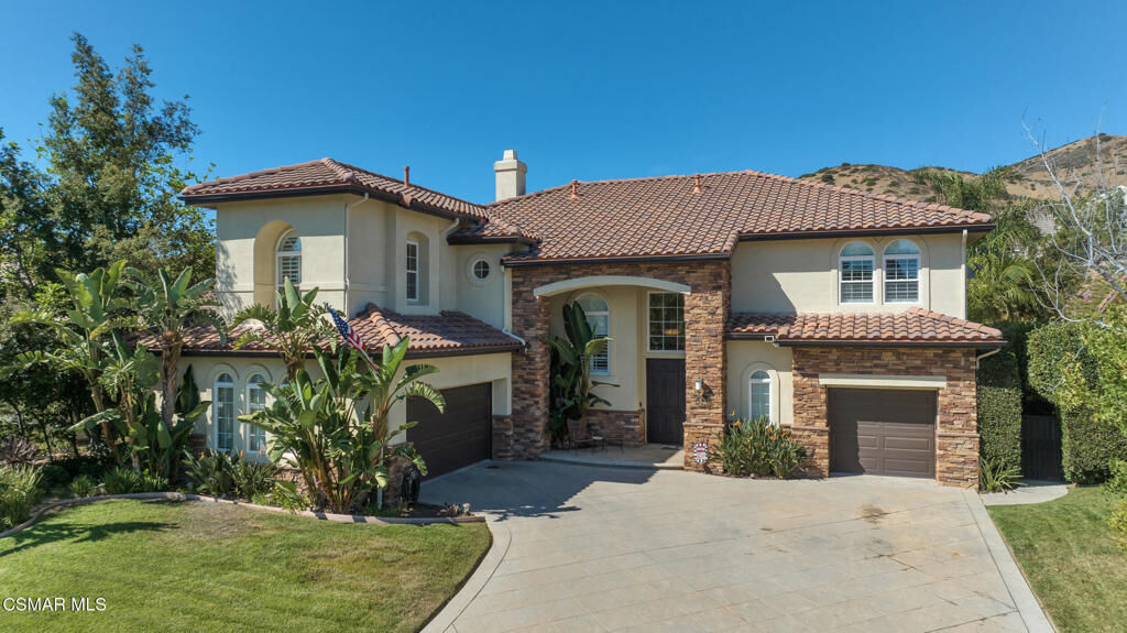 Property Photo:  5917 Evening Sky Drive  CA 93063 