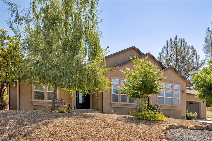 Property Photo: 4519 Sierra Del Sol CA 95969