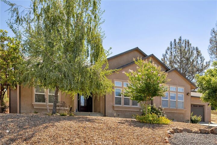 Property Photo: 4519 Sierra Del Sol CA 95969