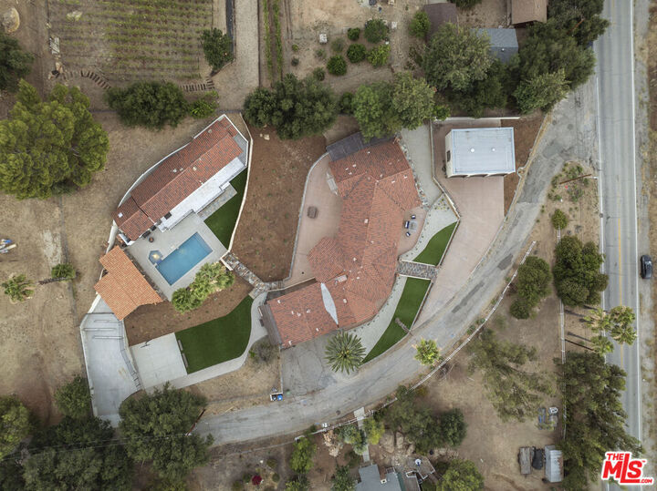 Property Photo:  23911 Homezell Drive  CA 91304 