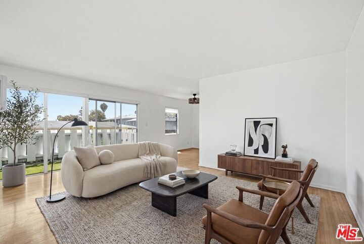 Property Photo:  4065 Ursula Avenue 6  CA 90008 