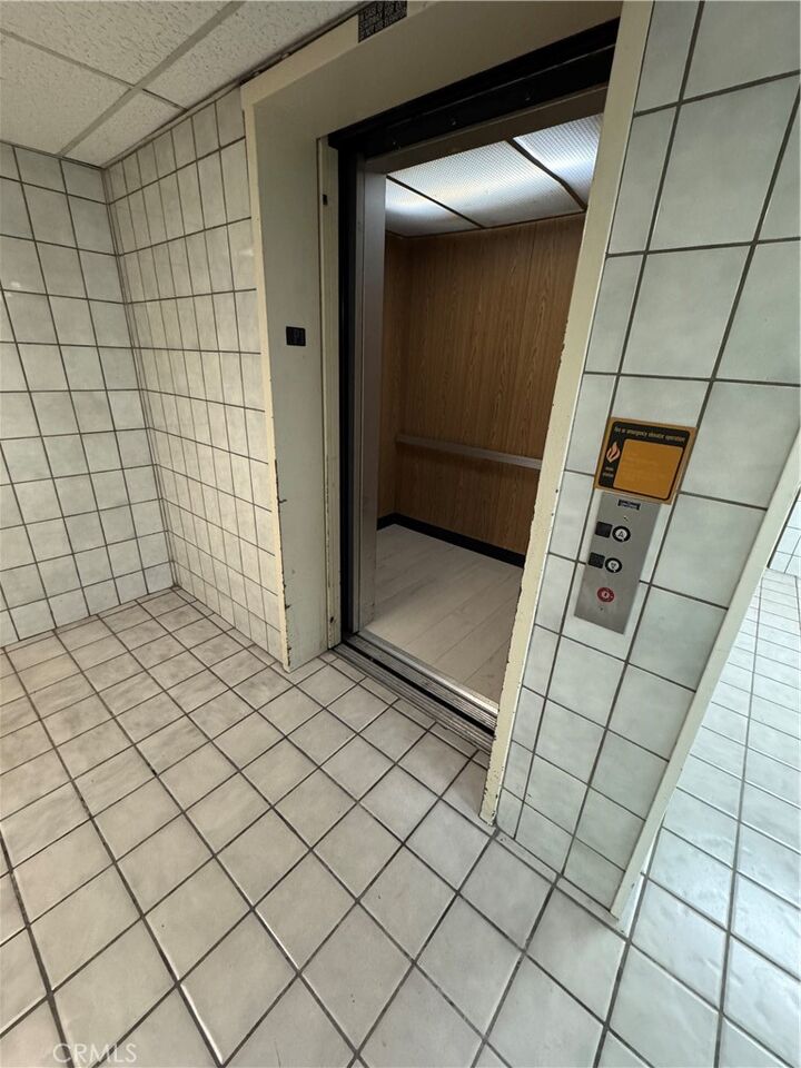 Property Photo: 2616 Canada 302 CA 91208