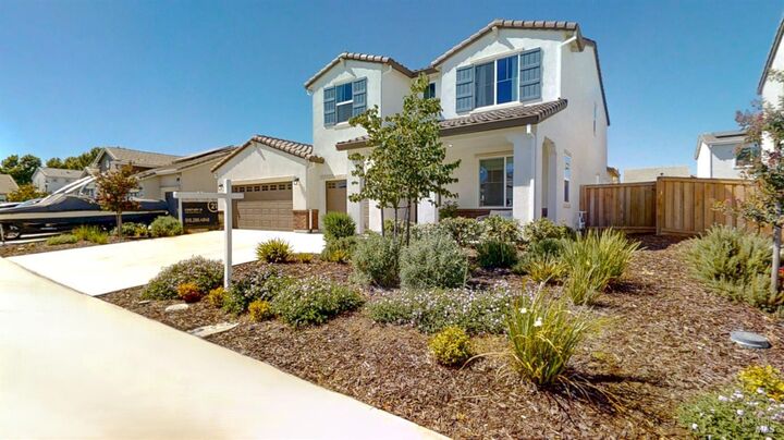 Property Photo:  425 Vanderbilt Drive  CA 95620 