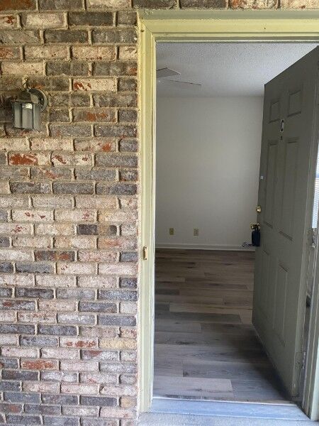 Property Photo:  208 Beech St G  TN 37042 