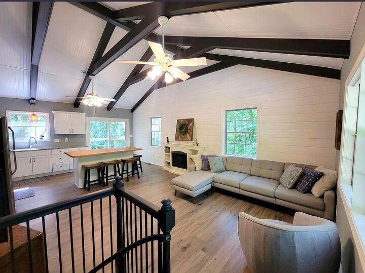 Property Photo: 1377 Four Seasons Dr TN 37166
