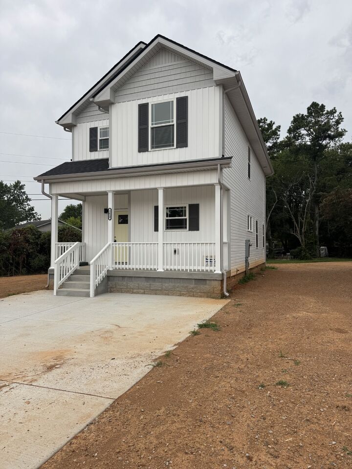 Property Photo: 2619 Scott Dr TN 37042