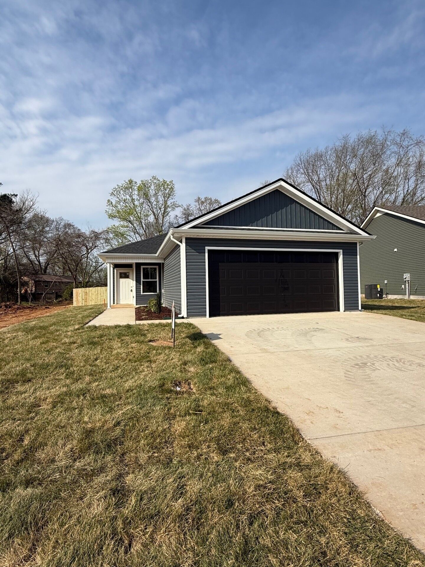 Property Photo: 2663 Scott Dr TN 37042