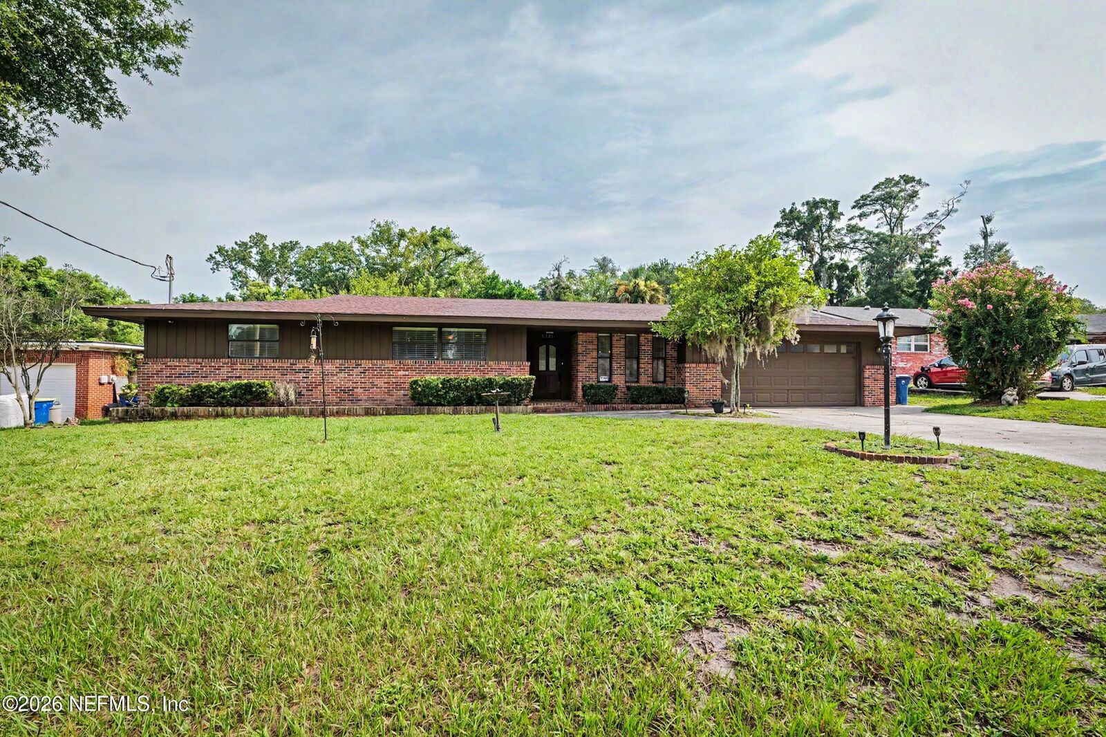 Property Photo:  5325 Santa Rosa Way  FL 32211 