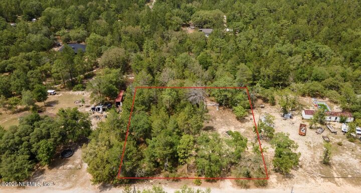 Property Photo: 4983 Nature Drive FL 32656