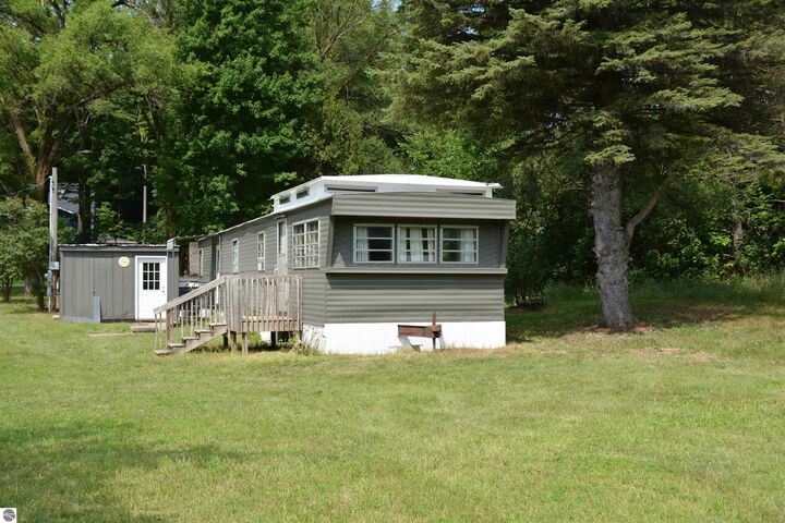 Property Photo: 4745 N Long Lake Road MI 49684