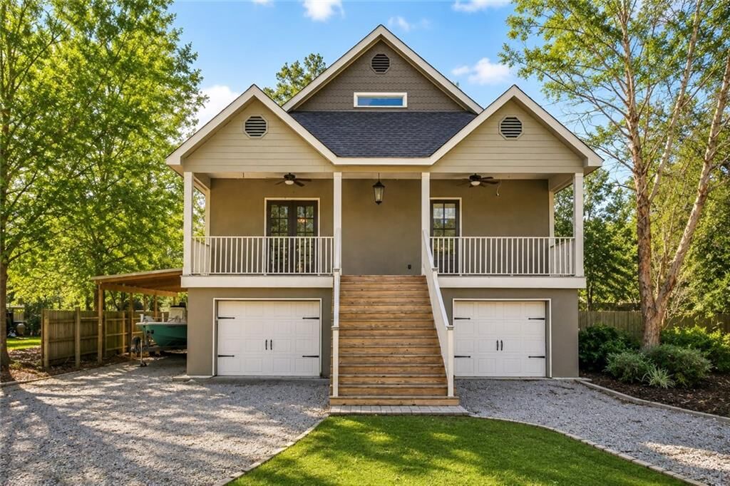Property Photo: 18100 Cusachs Drive LA 70433