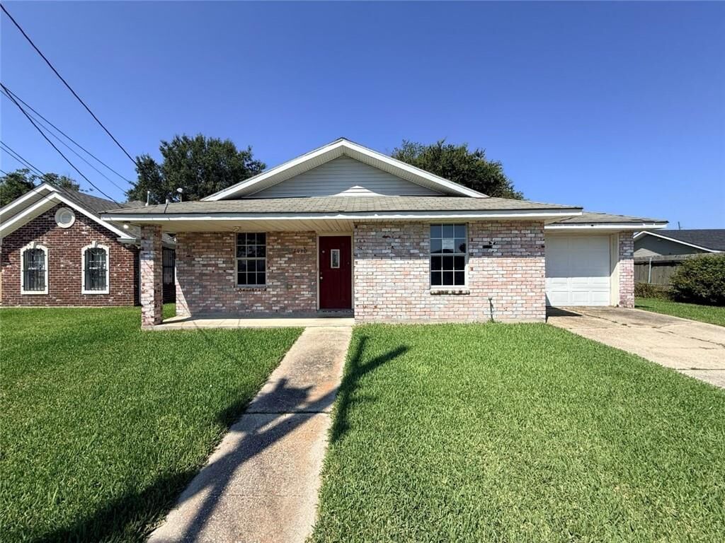 Property Photo: 7930 Trout Road LA 70126