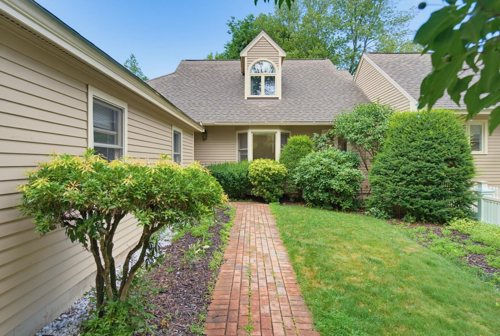Property Photo: 4 Quimby Lane NH 03811
