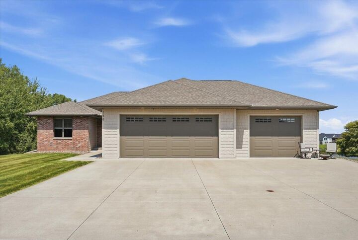 Property Photo:  148 Medinah Circle W  MN 55041 