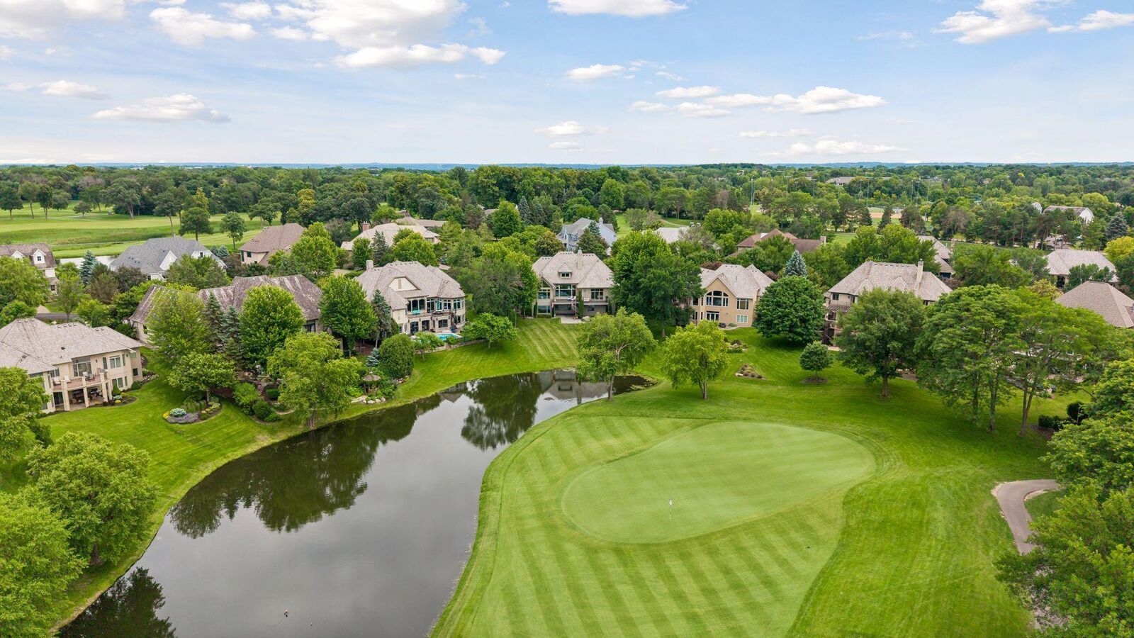 Property Photo:  18394 Nicklaus Way  MN 55347 