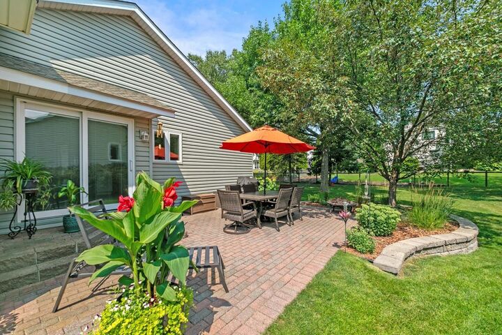Property Photo: 16148 Logarto Lane MN 55044