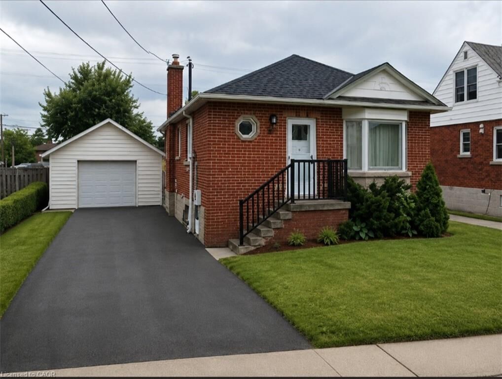 Property Photo: 132 East 31st Street ON L8V 3P2