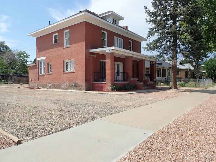 Property Photo: 1725 Lake Ave CO 81004