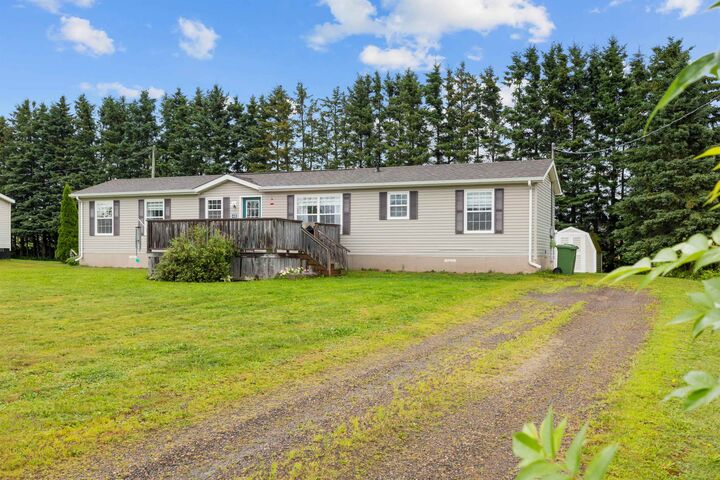 Property Photo: 48 Buell Road PE C1B 0V2