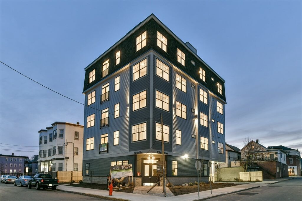 Property Photo: 87 Parker St 402 MA 02150