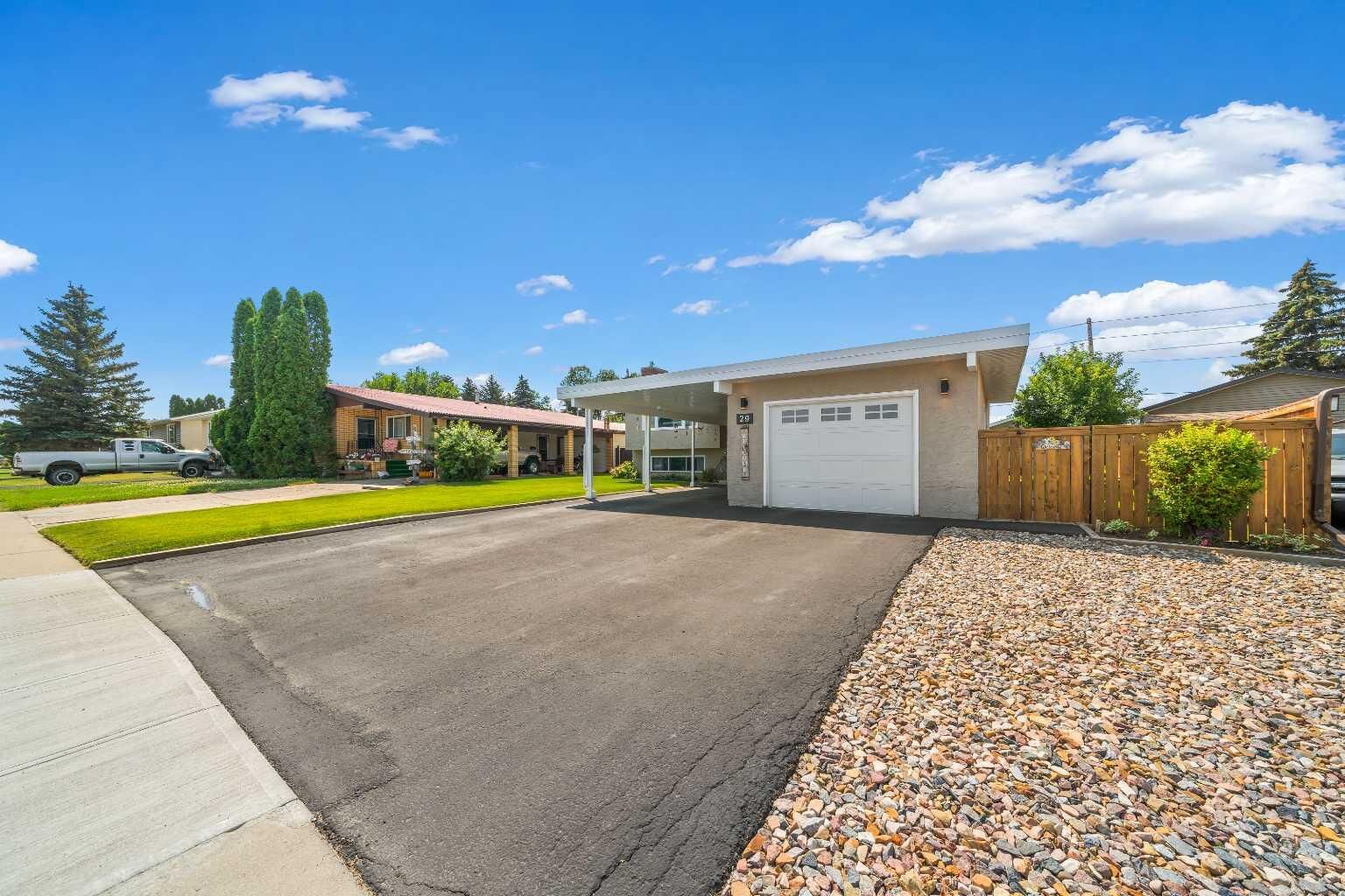 Property Photo:  29 Carswell Road SE  AB T1B 1L9 