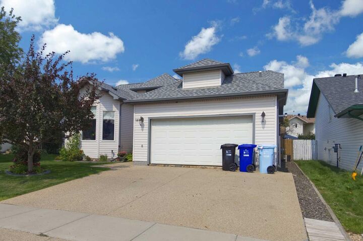 Property Photo: 141 Eglert Drive AB T9K 1V3