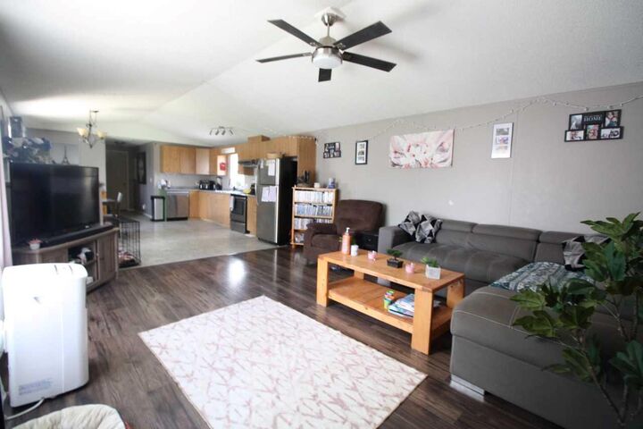 Property Photo:  9 Deerridge Drive  AB T0H 1Z0 