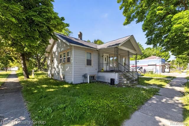 Property Photo: 1603 Cooper Avenue MI 48602