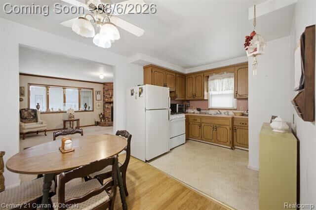 Property Photo: 1355 Drexel St MI 48128