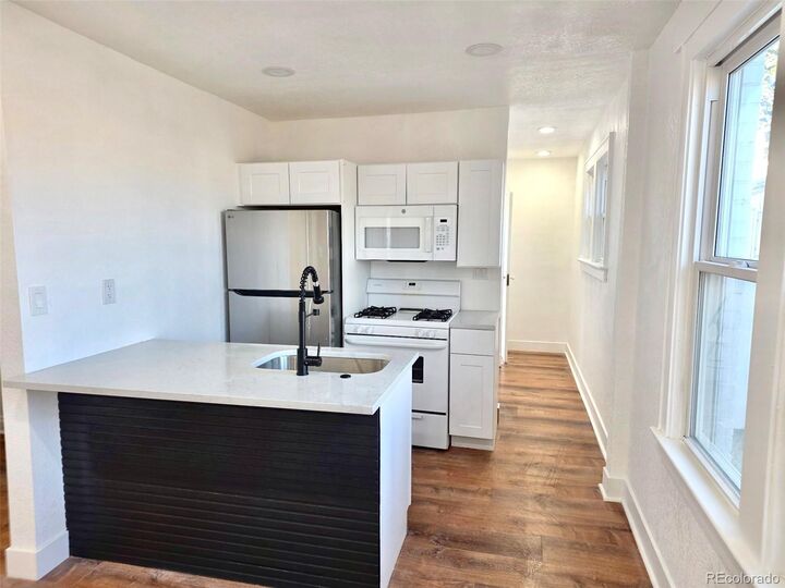 Property Photo: 435 E Bridge CO 80601