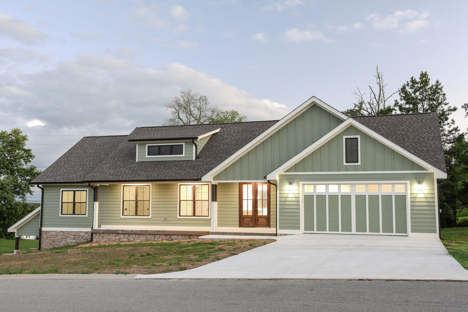 Property Photo: 135 Blue Sky Drive TN 37321
