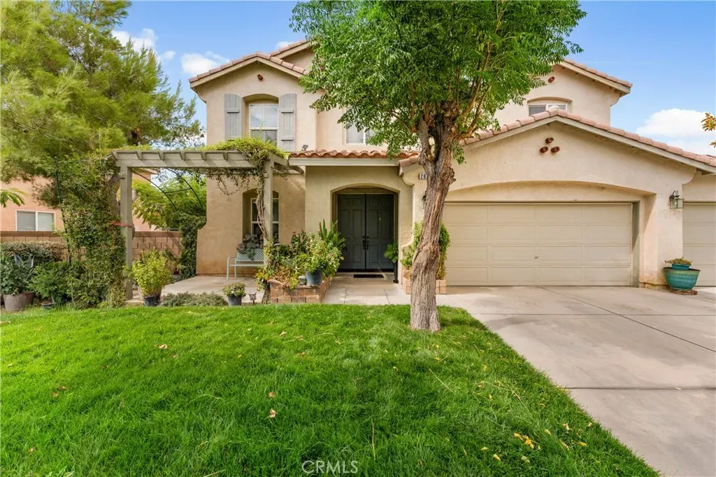 Property Photo: 2821 E Avenue J4 CA 93535