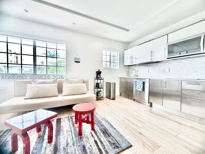 Property Photo:  700 16th St 207  FL 33139 