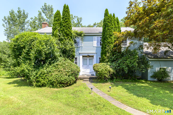 Property Photo:  99 Fawnfield Road  CT 06903 
