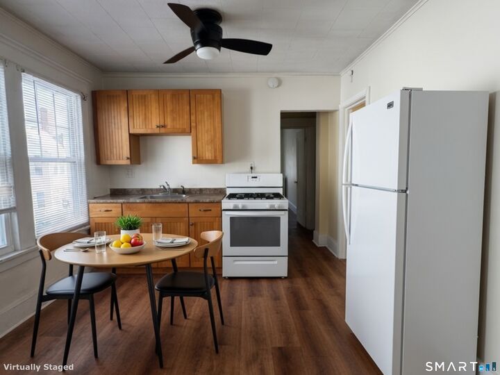 Property Photo: 160 Main Street 3 CT 06516