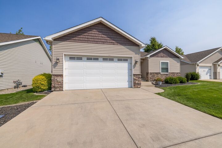 Property Photo: 14325 E Cloverdale Ln WA 99216