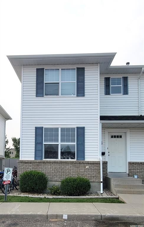 Property Photo: 203 Herold Terrace 86 SK S7V 1H6