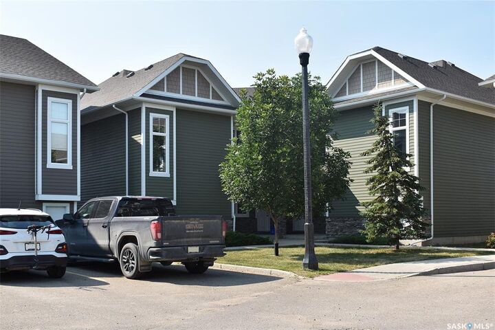 Property Photo:  4167 Green Apple Drive E  SK S4V 1S1 