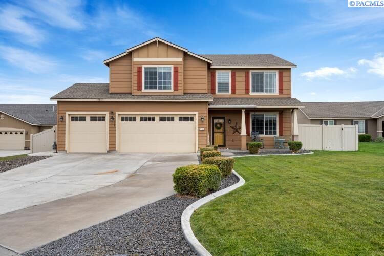 Property Photo: 5404 Chapel Hill Blvd WA 99301