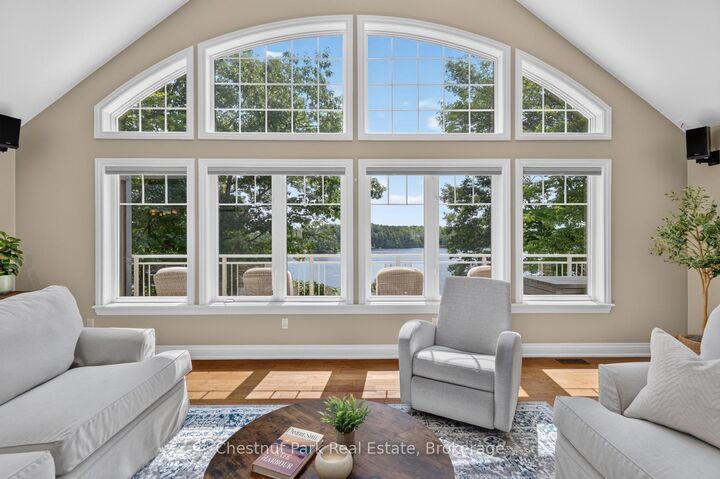 Property Photo: 1519 Muskoka 118 Road W 3 ON P1L 1W8
