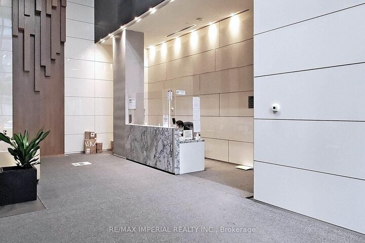 Property Photo:  15 Grenville Street 2803  ON M4Y 0B9 