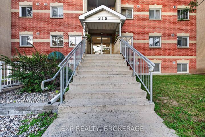 Property Photo:  316 Kingsdale Avenue 101  ON K7M 8S2 