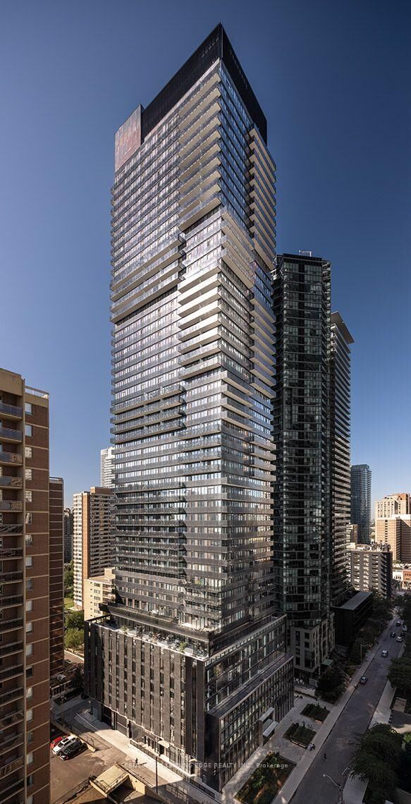 Property Photo:  55 Charles Street E 2909  ON M4Y 0J1 